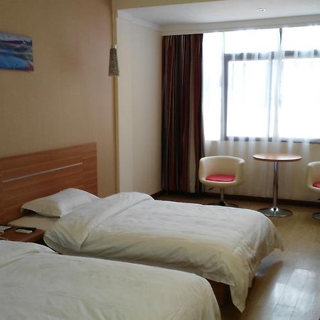 Thank Inn Chain Hotel Henan Xinyang Train Station Gongqu Road 외부 사진